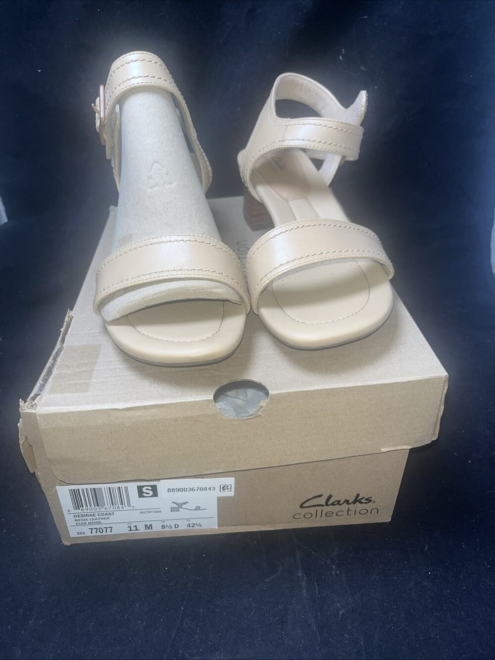 Clarks Beige Leather Ultimate Comfort Buckle Heels Size 11 Desire Coast